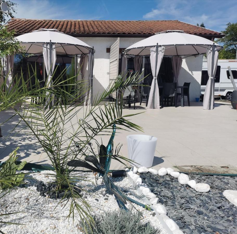 Petit Coin De Charme Villa Seyresse Kültér fotó